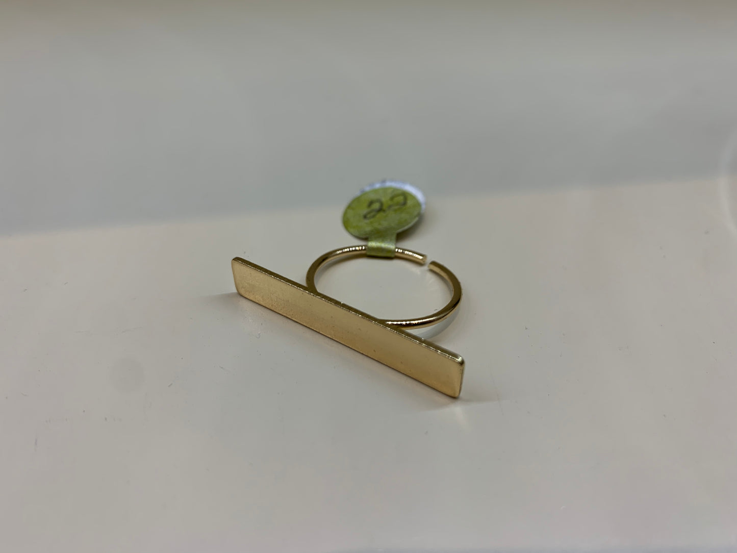 Simple Geometric Joint Ring