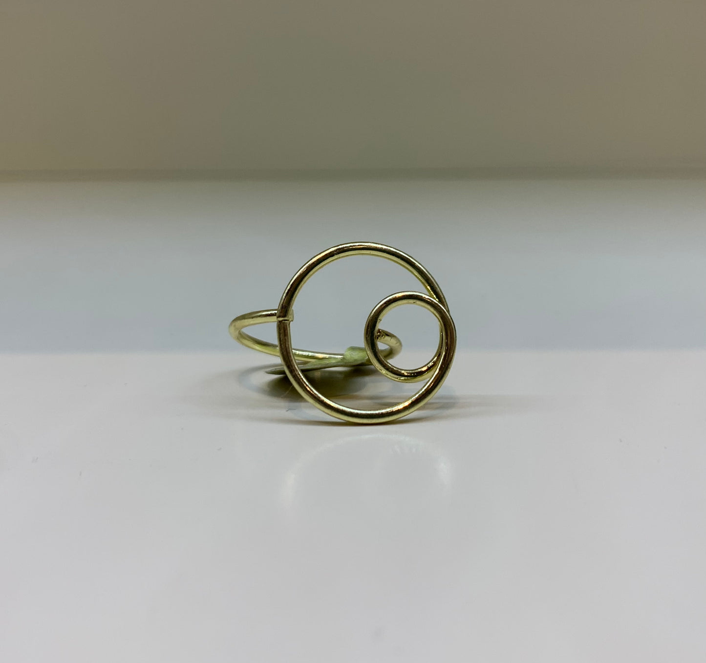 Hollow Geometric Double Loop Ring